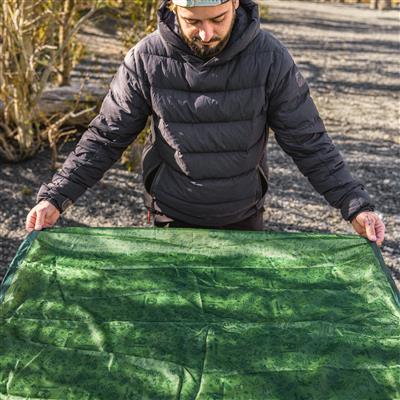 Coghlan's Picnic Table Cover - Image 2